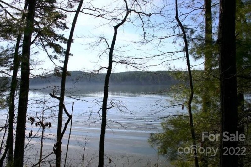 Property image 2 at 3067 Sams Way, Granite Falls, NC 28630