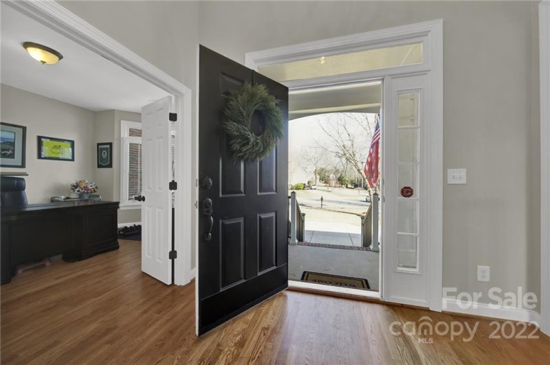 Property image 3 at 109 Hanson Place, Mooresville, NC 28115