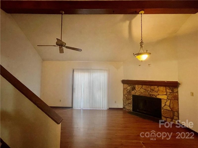 Property image 2 at 100 Willow Run Drive, Gastonia, NC 28056