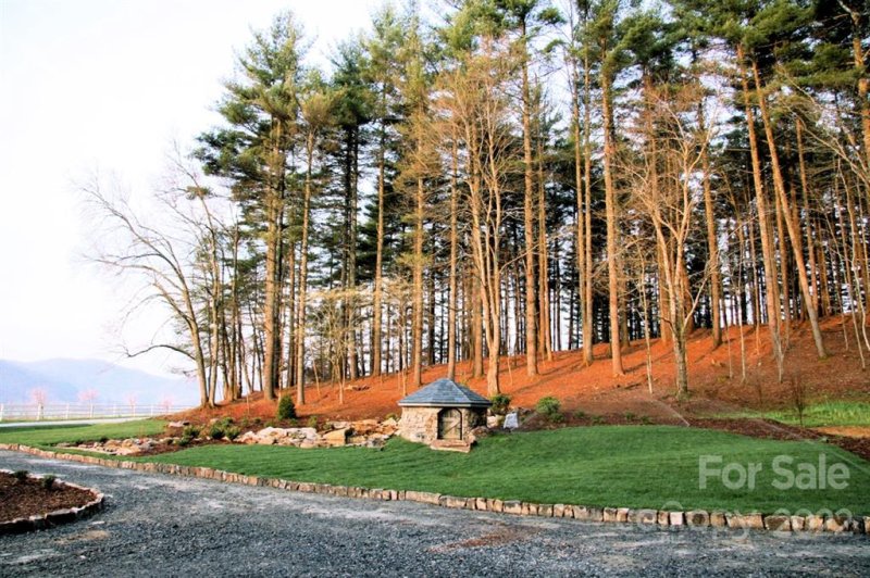 Property image 3 at L3 Mountain Brook Trail, Brevard, NC 28712