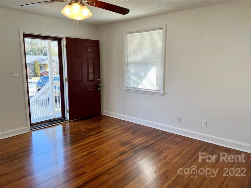 Property image 4 at 1508 Herrin Avenue, Charlotte, NC 28205