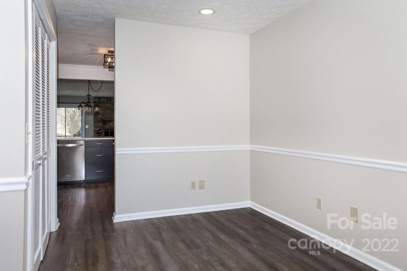 Property image 5 at 203 Juniper Lane, Hendersonville, NC 28739