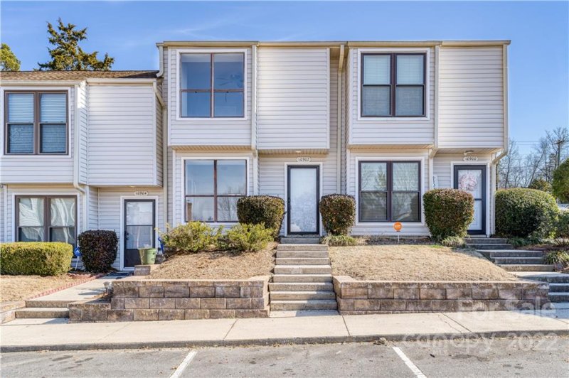 10902 Carmel Crossing Road