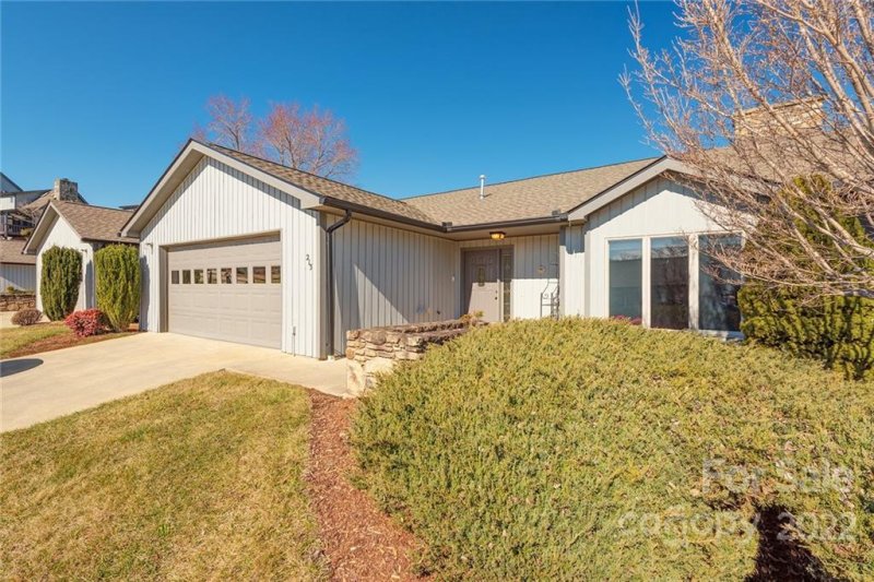 Property image 2 at 213 Kyfields None, Weaverville, NC 28787