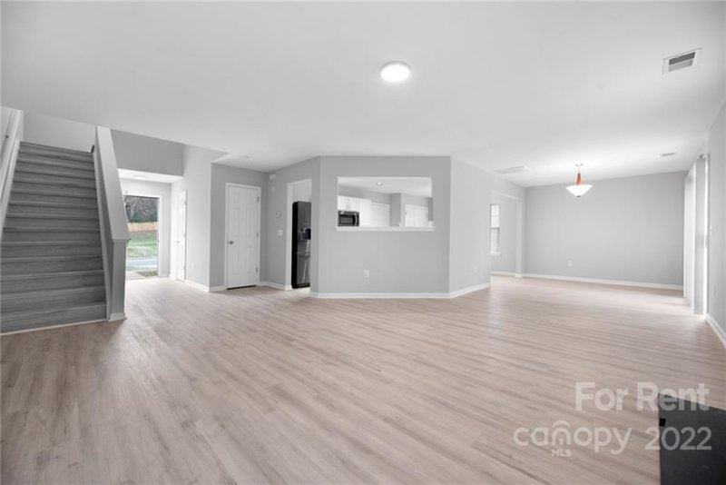 Property image 3 at 1435 Highfield Court, Charlotte, NC 28216