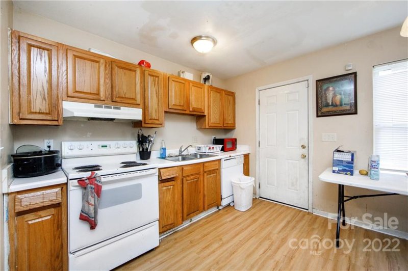 Property image 5 at 214 Harrison Street, Charlotte, NC 28208