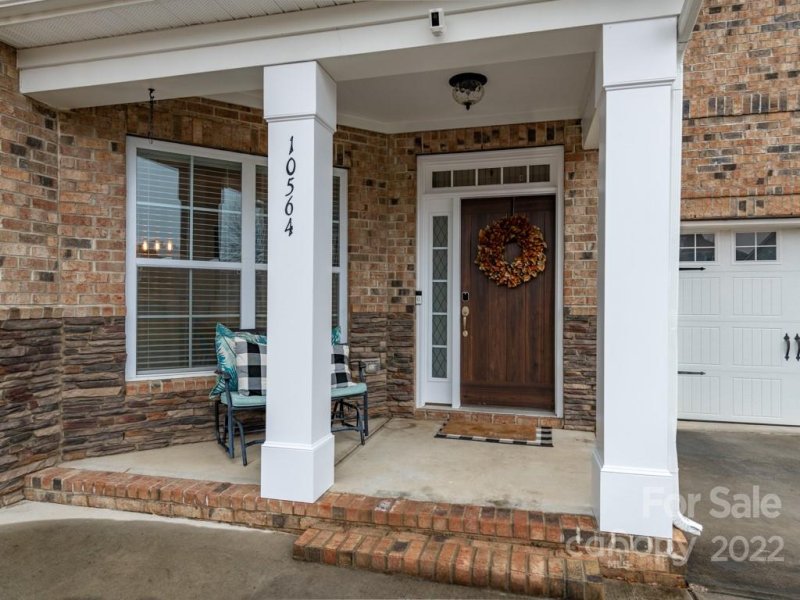 Property image 2 at 10564 Skipping Rock Lane, Concord, NC 28027