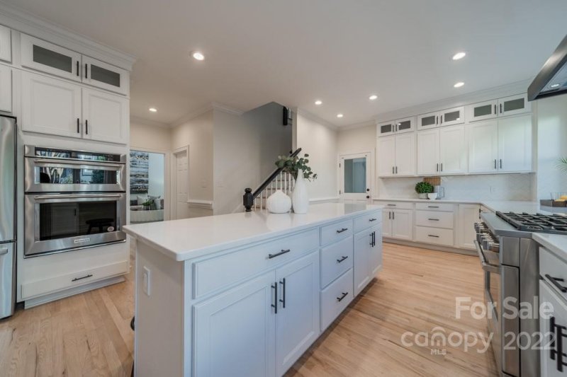 Property image 5 at 5201 Tanneron Place, Charlotte, NC 28226