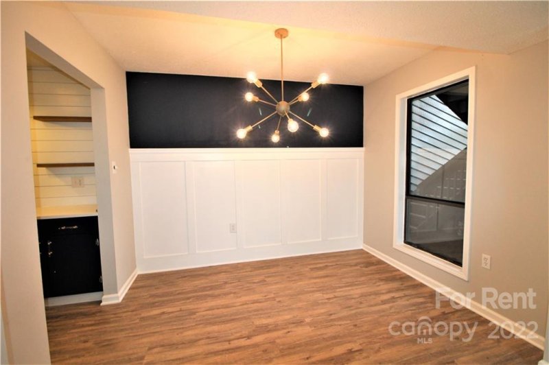 Property image 5 at 4918 Sardis Road, Charlotte, NC 28270