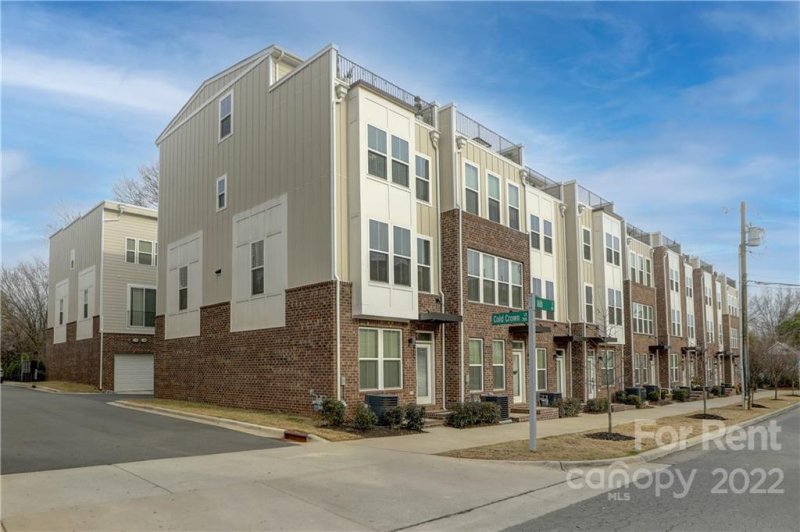 Property image 3 at 405 16th Street, Charlotte, NC 28206