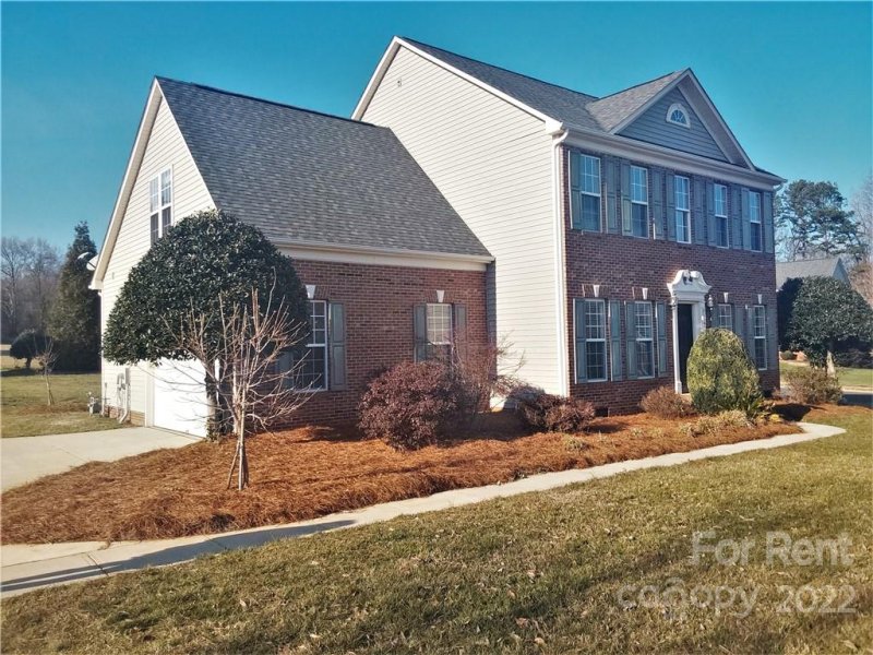 Property image 2 at 8115 Foal Court, Mint Hill, NC 28227