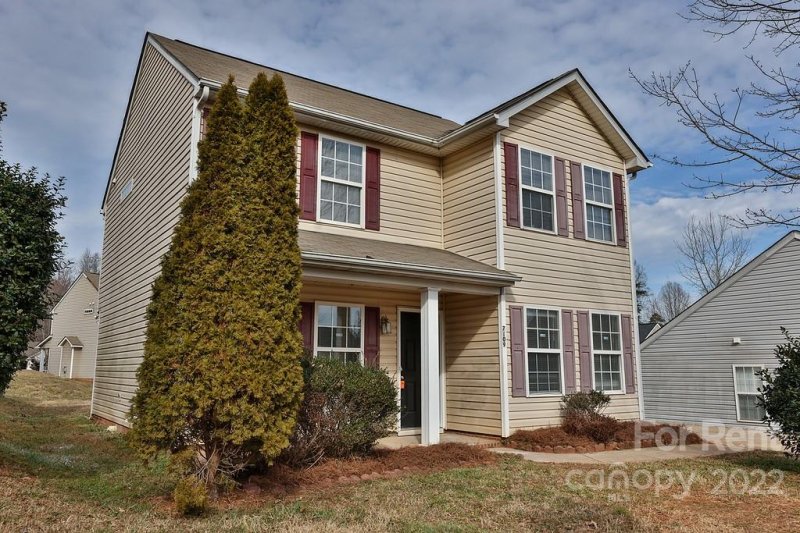 Property image 3 at 7109 Angela Marie Court, Charlotte, NC 28215