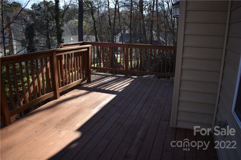 Property image 5 at 10914 Partridge Cross Lane, Charlotte, NC 28214