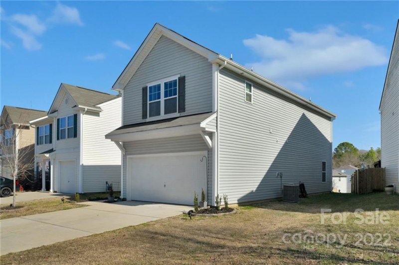 Property image 2 at 1349 Haestad Court, Concord, NC 28025