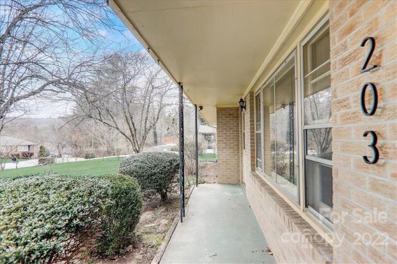 Property image 4 at 203 Moody Street, Hendersonville, NC 28739