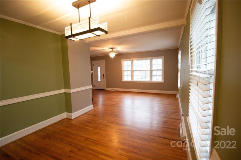 Property image 4 at 205 Oakdale Street, Gastonia, NC 28054