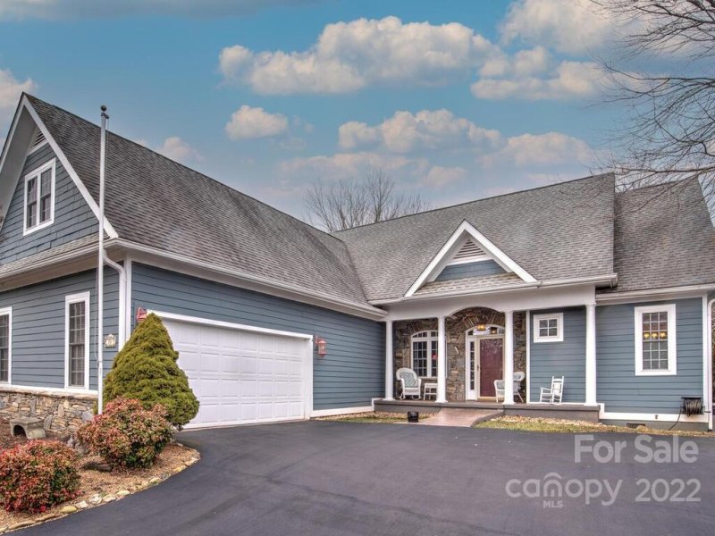 Property image 2 at 50 Bunker Court, Mills River, NC 28759