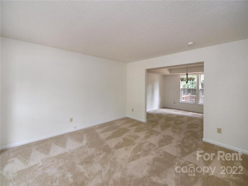 Property image 4 at 12316 Woodbend Drive, Matthews, NC 28105