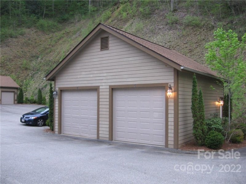 Property image 4 at 295 Sawgrass Drive, Whittier, NC 28789