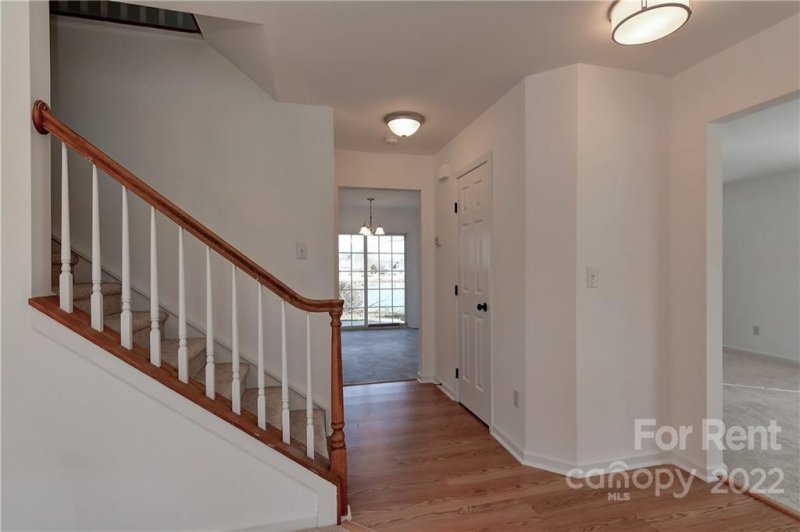 Property image 4 at 10030 Baxter Caldwell Drive, Charlotte, NC 28213