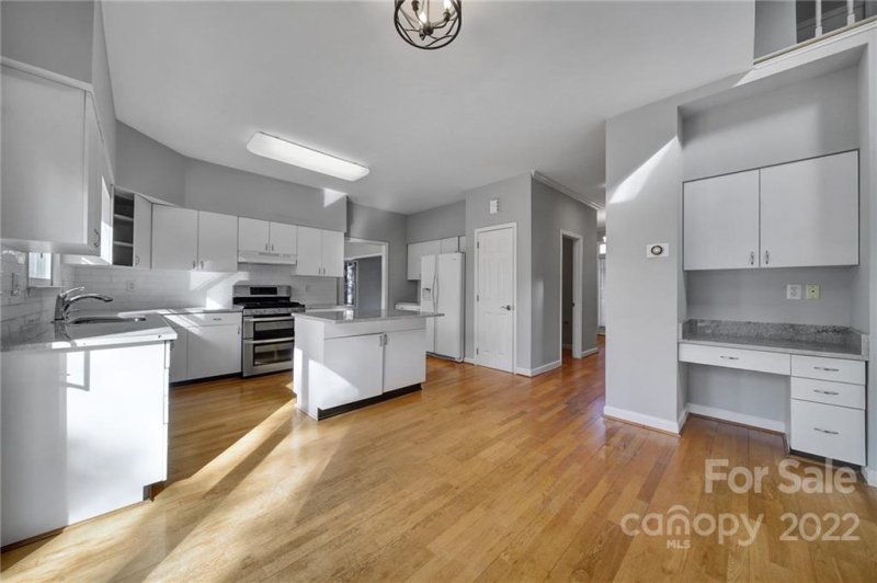Property image 3 at 584 Cranborne Chase Street, Fort Mill, SC 29708