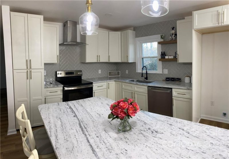 Property image 4 at 142 Rollingwood Drive, Stanley, NC 28164