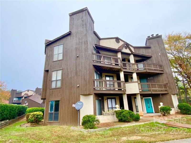 8129 Cedar Glen Drive