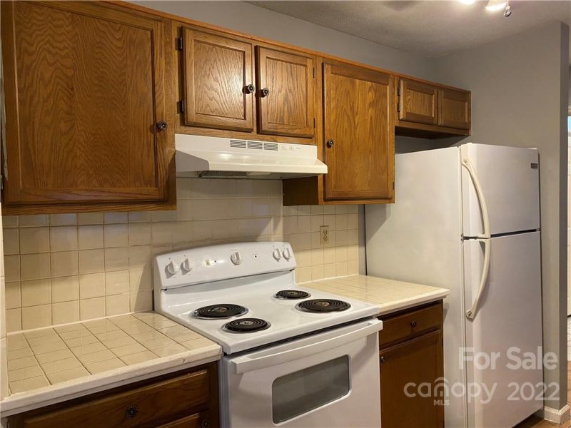 Property image 5 at 8129 Cedar Glen Drive, Charlotte, NC 28212