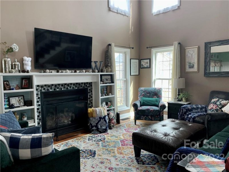 Property image 5 at 3106 18th Street, Hickory, NC 28601