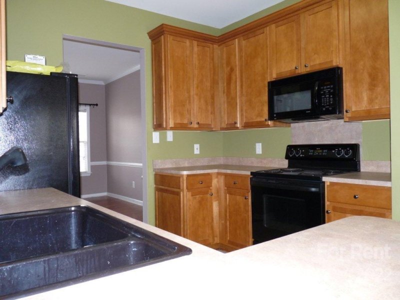 Property image 4 at 3402 Cole Mill Road, Charlotte, NC 28270