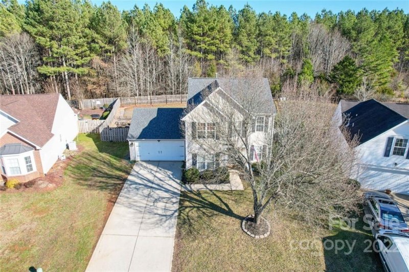 Property image 3 at 6837 Babbling Brook Lane, Concord, NC 28025