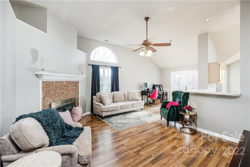 Property image 2 at 14611 Cypress Park Lane, Charlotte, NC 28273