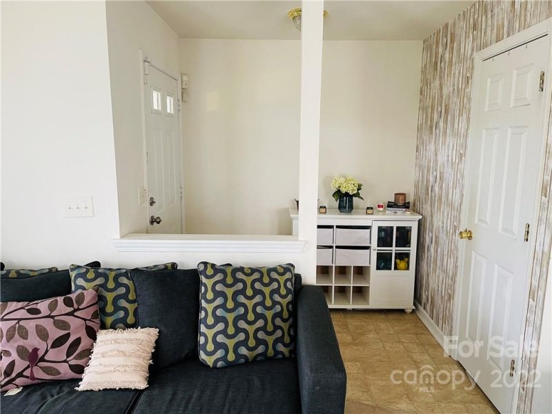 Property image 3 at 1837 Butterfly Lane, Charlotte, NC 28269