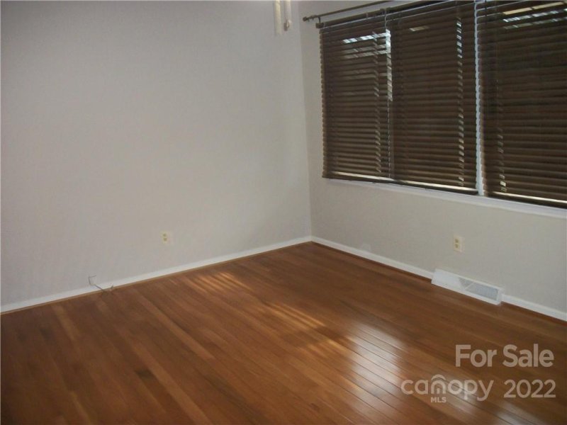 Property image 3 at 212 Daniel Drive, Gastonia, NC 28052