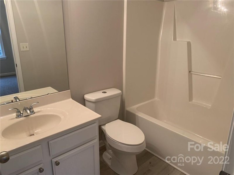 Property image 3 at 5765 Seths Drive, Charlotte, NC 28269