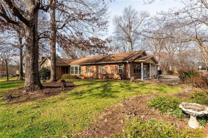 Property image 5 at 1191 18th Avenue, Hickory, NC 28601