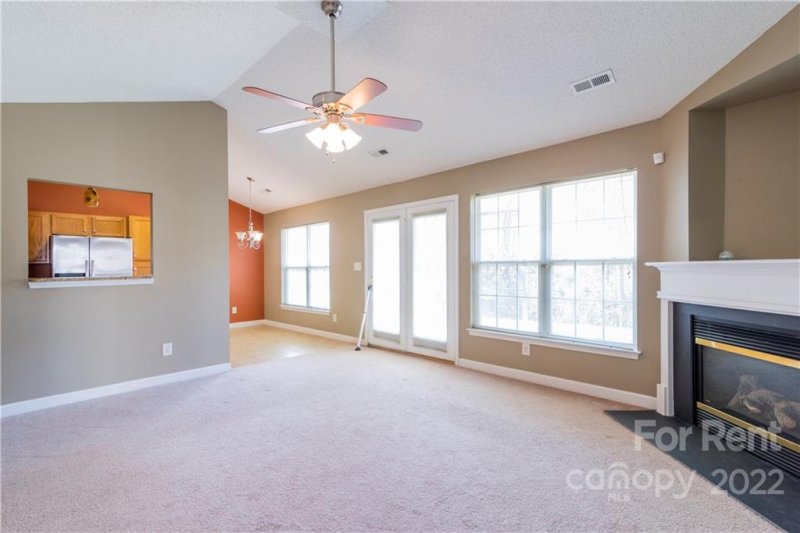 Property image 4 at 6705 Iron Brigade Lane, Charlotte, NC 28269