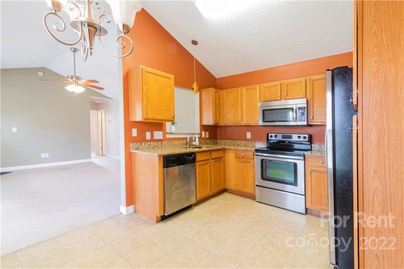 Property image 5 at 6705 Iron Brigade Lane, Charlotte, NC 28269