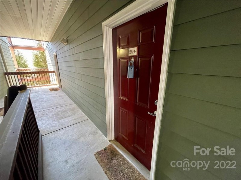 Property image 2 at 1000 Olde Eastwood Village Boulevard, Asheville, NC 28803