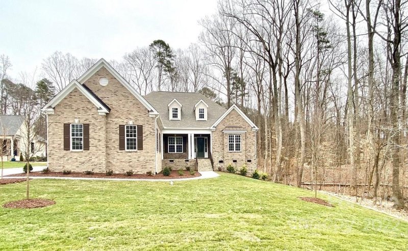 2306 Tully More Drive