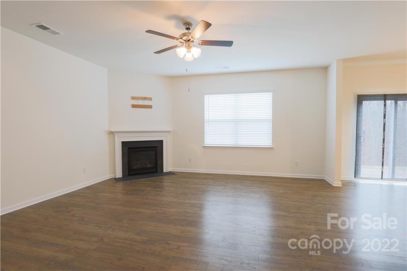 Property image 3 at 313 Wheat Field Drive, Mount Holly, NC 28120