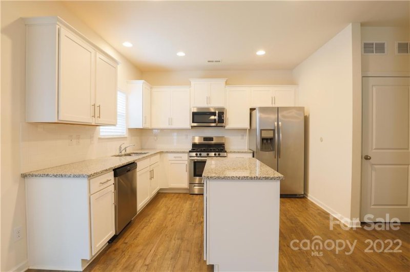 Property image 5 at 313 Wheat Field Drive, Mount Holly, NC 28120