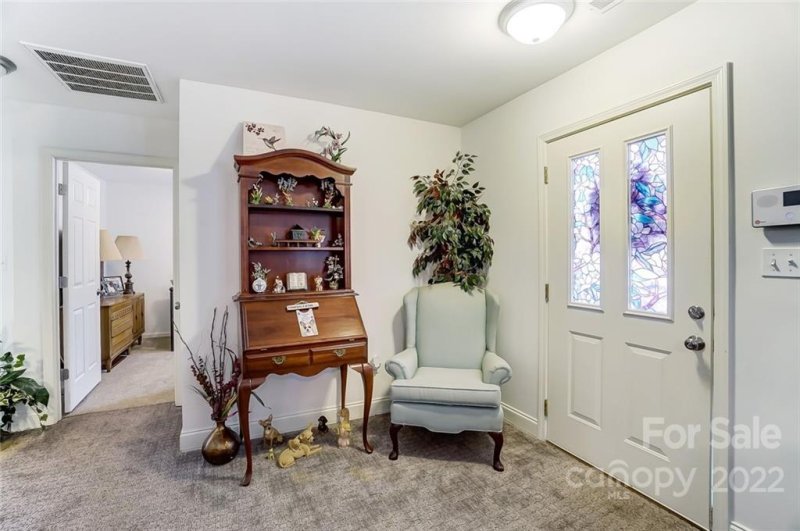 Property image 5 at 320 Llewellyn Street, Belmont, NC 28012