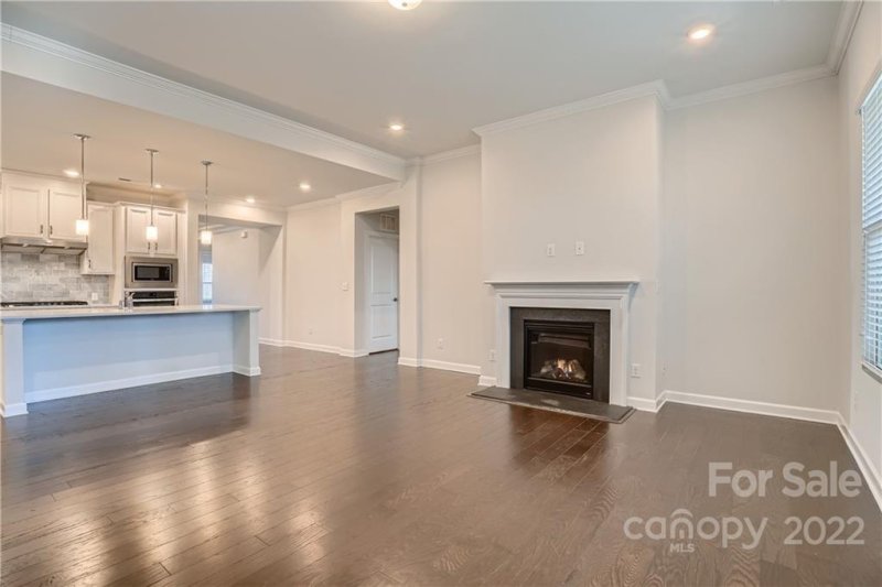 Property image 3 at 14915 Batteliere Drive, Charlotte, NC 28278