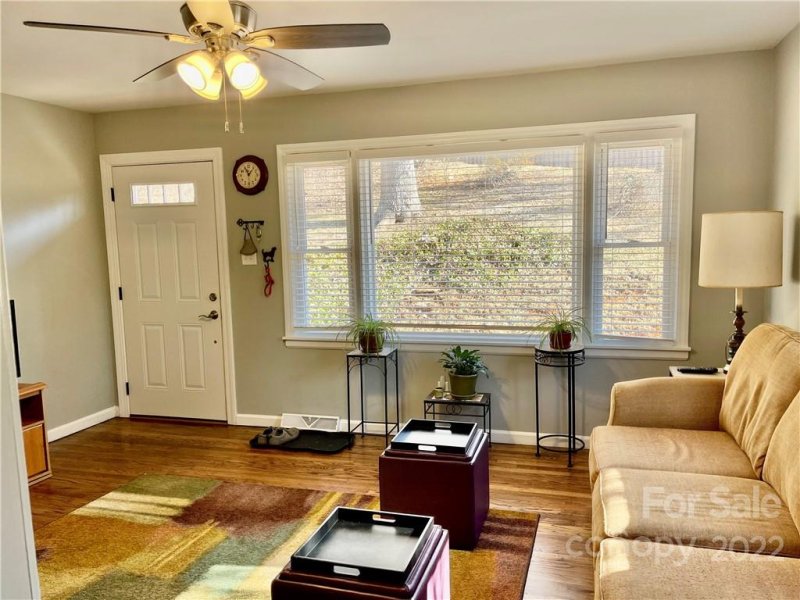 Property image 2 at 6 Poplar Terrace, Arden, NC 28704