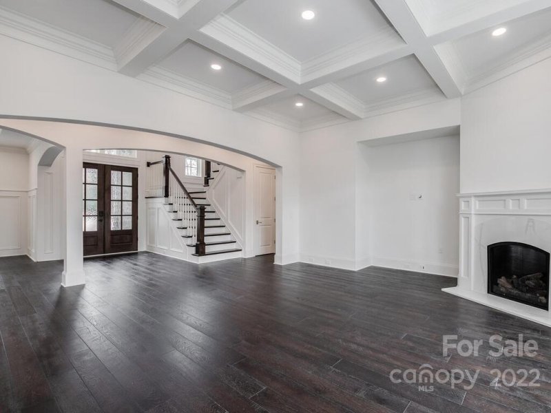 Property image 5 at 158 Mcalway Road, Charlotte, NC 28211