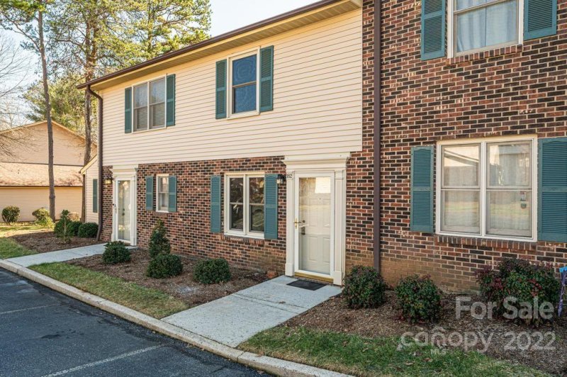 Property image 3 at 1330 5th Street, Hickory, NC 28601