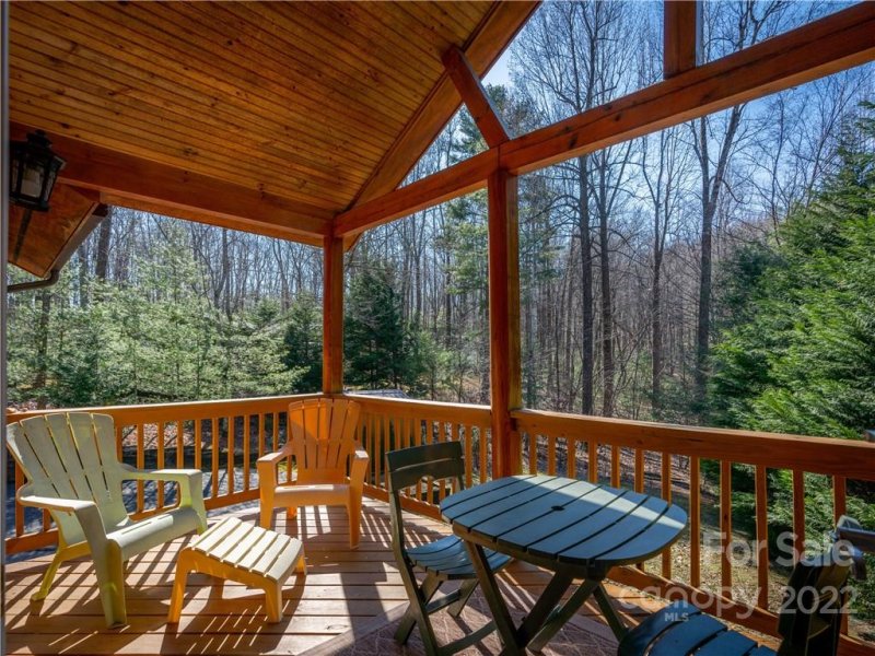 Property image 2 at 14 Tanglewood Lane, Saluda, NC 28773