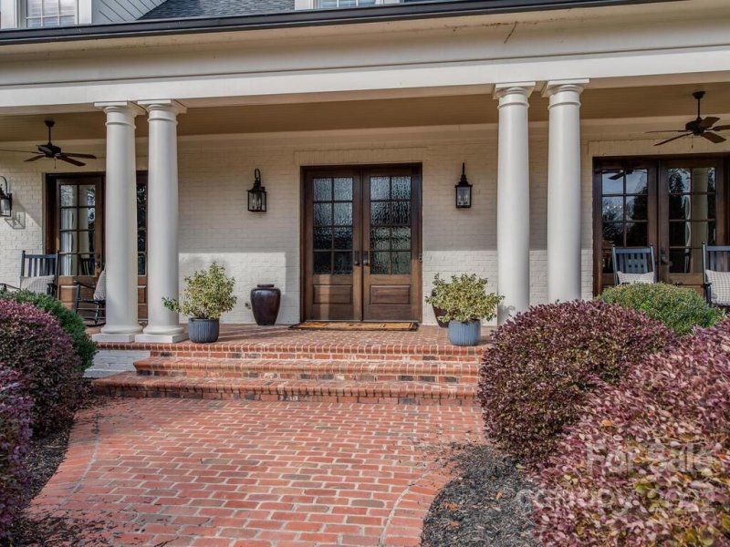 Property image 3 at 5408 Challisford Lane, Charlotte, NC 28226