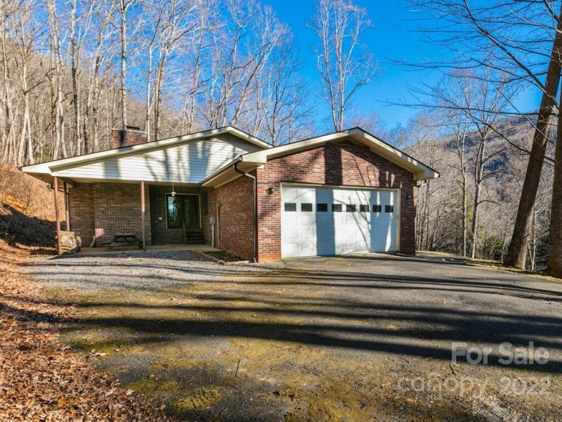 Property image 2 at 21 Weeping Cherry Forest Road, Fairview, NC 28730